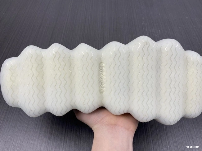 ADIDAS H68031 400 YEEZY 0821